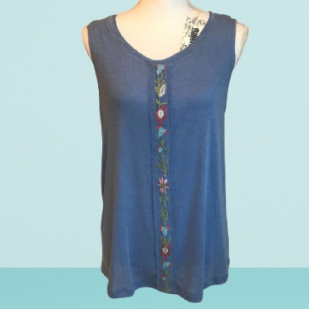 EMBROIDERED CENTER STRIPE, OPEN BACK TANK, SMALL